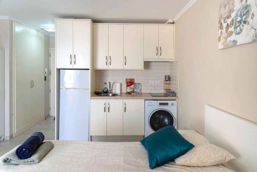 First Line Ocean View Studio Puerto de Santiago  Εξωτερικό φωτογραφία