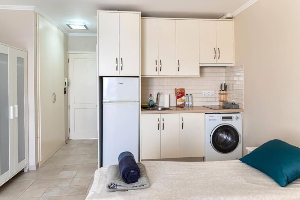 First Line Ocean View Studio Puerto de Santiago  Εξωτερικό φωτογραφία